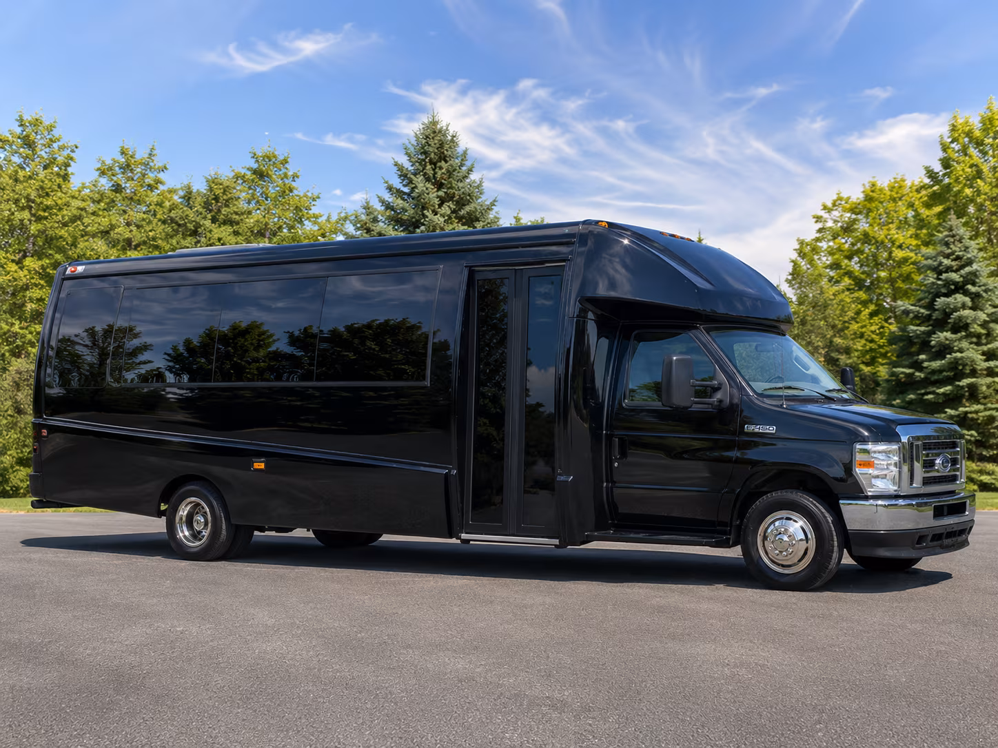 charter buses for dallas museum and science center field trips