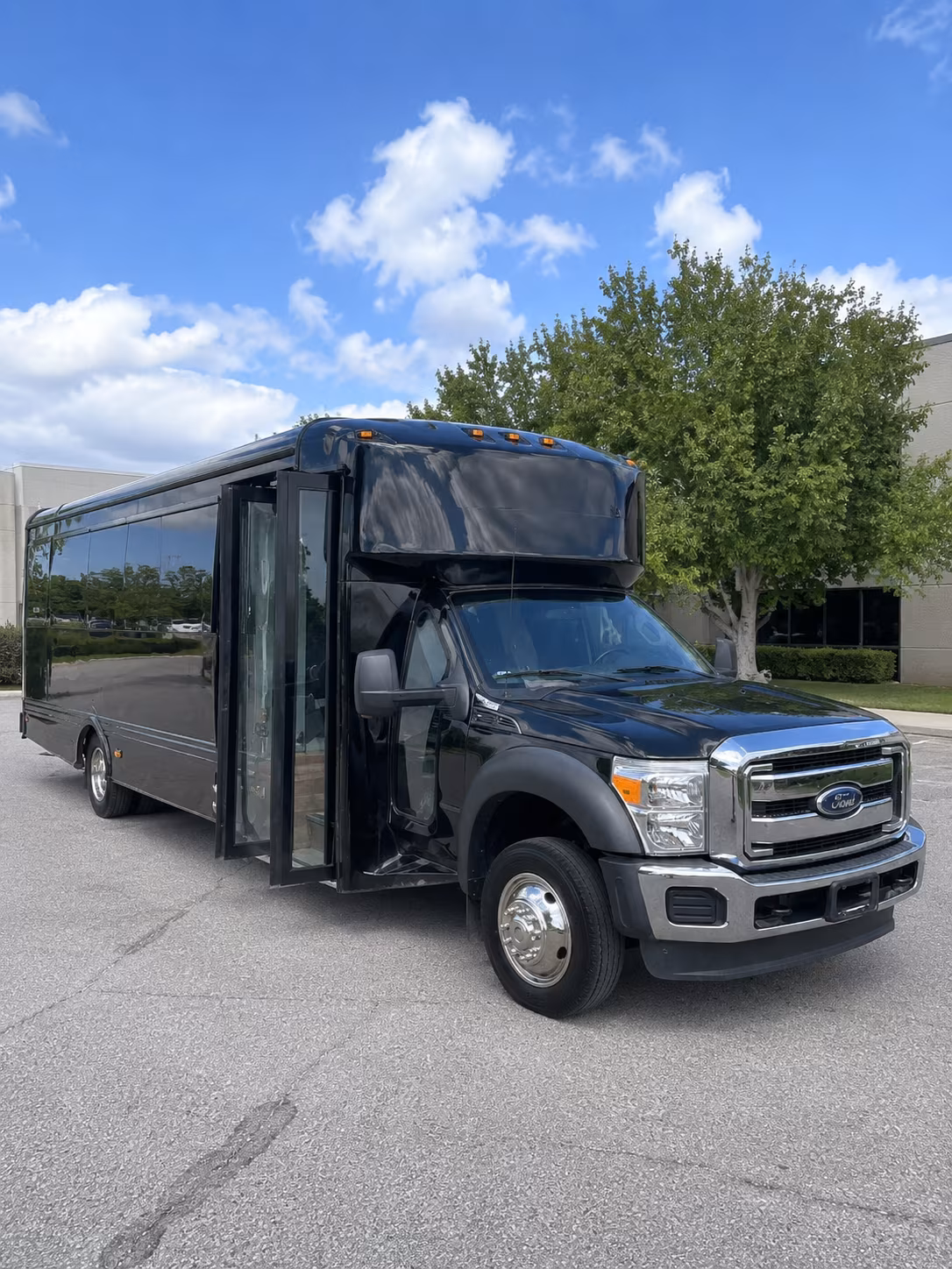 party buses and charter buses to stars and mavericks games in dallas